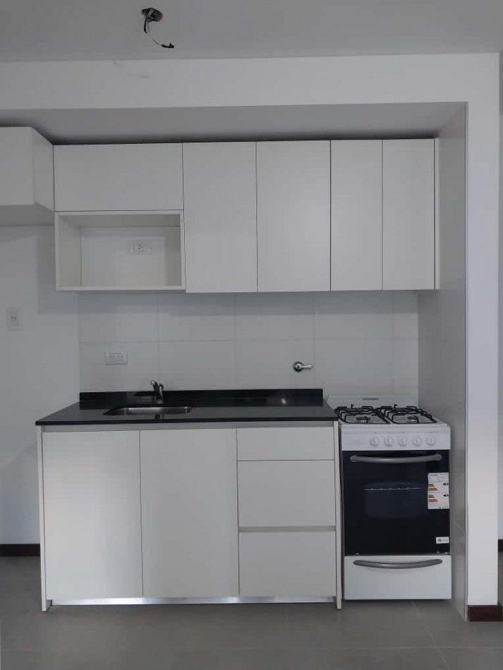 Departamento 1 dormitorio a estrenar con patio entrega de U$$50.000 mas  FINANCIACION CUOTAS 10 cuotas  1° piso contrafrente