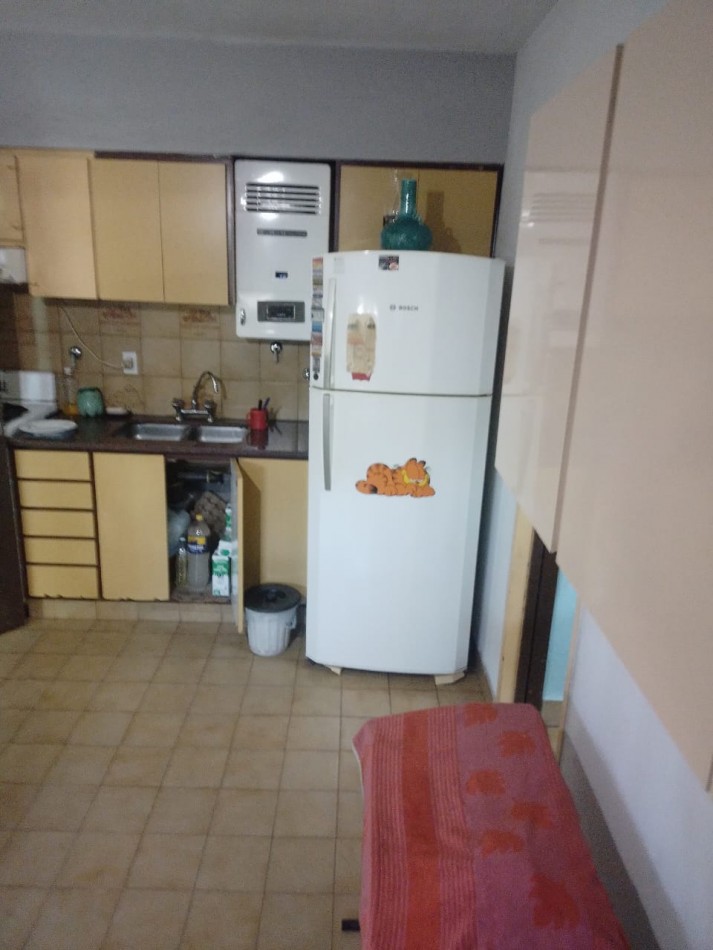 CASA AL FRENTE CON RETIRO DE JARDIN COCHERA PASANTE JARDIN PISICINA QUINCHO 2 DORMITORIOS