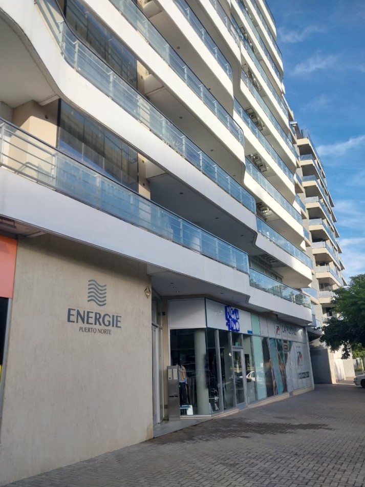 Departamento Semipiso exclusivo al frente en esquina vista total al rio 2 dormitorios con cochera Puerto Norte Posibilidad de ´Permuta en parte de pago