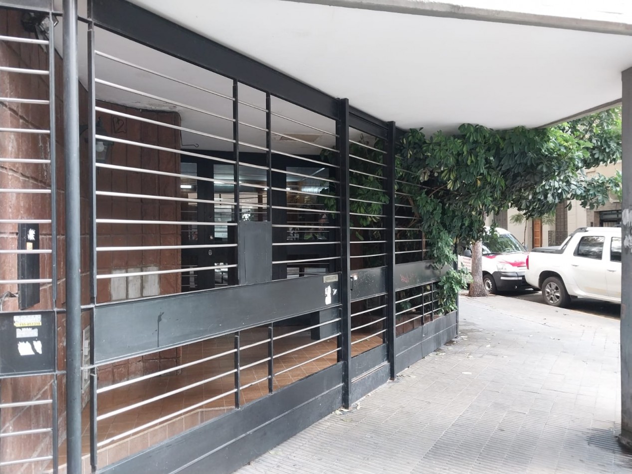 ALQUILER SEMIPISO AL FRENTE 2 DORMITORIOS BARRIO MARTIN ALEM ESQUINA MONTEVIDEO