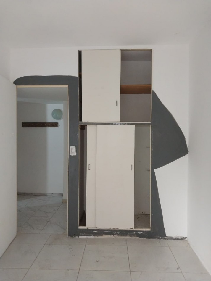 ALQUILER SEMIPISO AL FRENTE 2 DORMITORIOS BARRIO MARTIN ALEM ESQUINA MONTEVIDEO