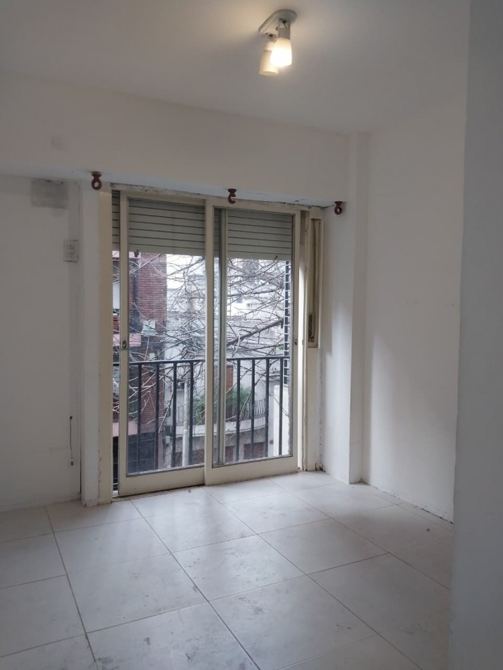ALQUILER SEMIPISO AL FRENTE 2 DORMITORIOS BARRIO MARTIN ALEM ESQUINA MONTEVIDEO