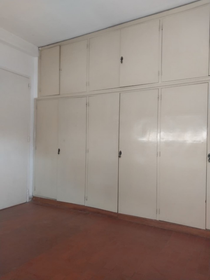 Departamento 1 Dormitorio contrafrente Barrio Abasto ideal para Flipping Inmobiliario
