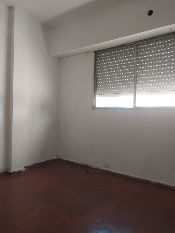 Departamento 1 Dormitorio contrafrente Barrio Abasto ideal para Flipping Inmobiliario